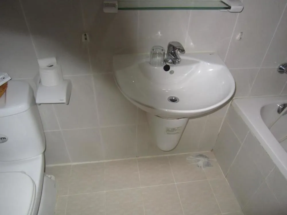 Modern Saigon Hotel Ho Chi Minh City 2*,  Vietnam